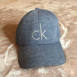 Calvin Klein blue-jean Hat! 🧢